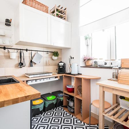 Master Corner Apartment Краков Экстерьер фото